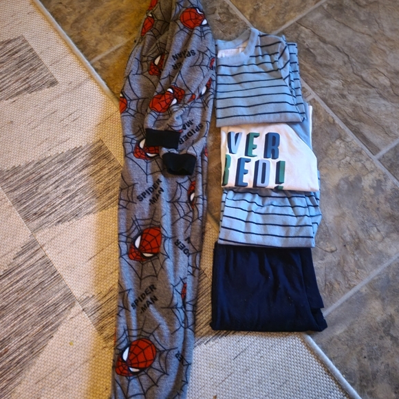 Bunddle 5T boy - Picture 8 of 10